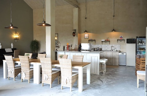 Sarrians Bed & Breakfast | CHARMING GUEST HOUSES IN PROVENCE IN THE HEART OF THE VINES