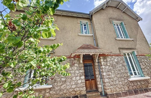 La Ferte-Hauterive Cottage | Charming house in La Ferté-Hauterive, comfort included