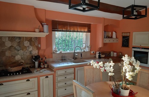 Les Maillans House | Charming house with saltwater pool and ancient olive trees (4 double beds 2 bathrooms 3WC)
