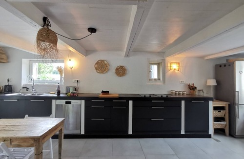 Grignan House | Charming house in the countryside with small river