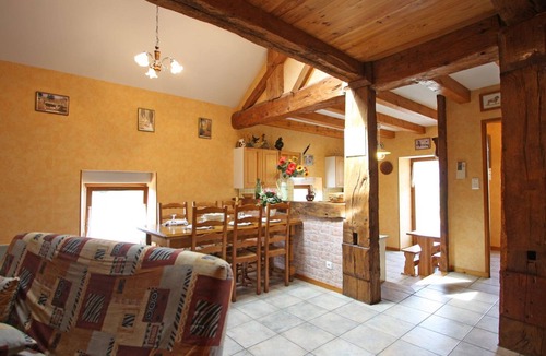 Girmont-Val-d'Ajol Cottage | Charming Nature Retreat: Cozy Cottage with Fireplace and Scenic Views