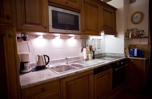 Quartier de la Folie-Mericourt Apartment | Charming Paris Apartment 2 Bedrooms/2 Bathrooms - Walk to Le Marais & Bastille