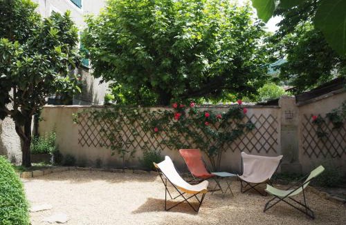 Mollans-sur-Ouveze House | Charming Provençal holiday home with garden