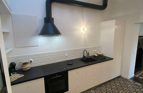 Senlisse Cottage | Charming Renovated Cottage in 2-Hectare Park with Fishing Pond, Near Forest, Close to Versailles