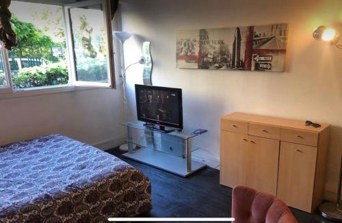 Quartier du Petit-Montrouge Apartment | Charming studio at the heart of 14 arrondissement