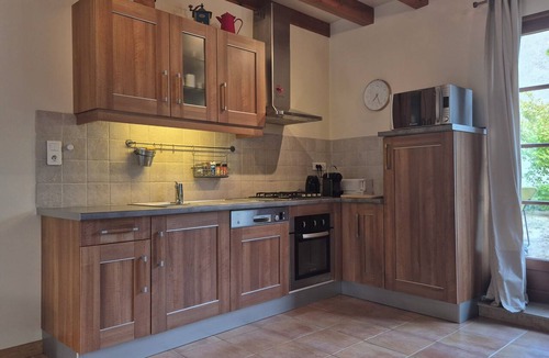 Michaugues Cottage | Charming vacation rental in the heart of Burgundy