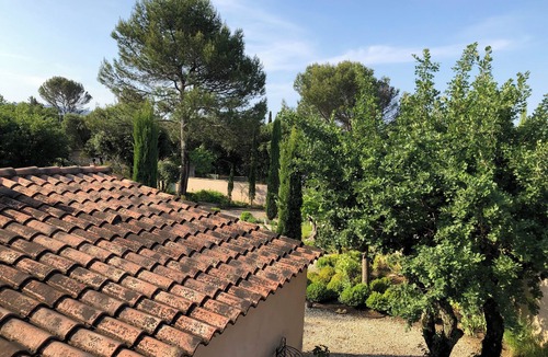 Saint-Didier Villa | Charming villa in Provence private pool near village