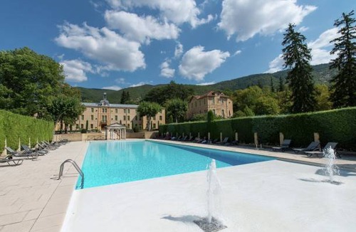 Montbrun-les-Bains Apartment | Chateau des Gipières 23