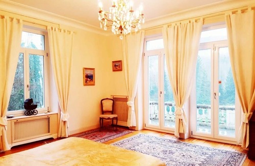 La Longine Other | CHATEAU LA LONGINE