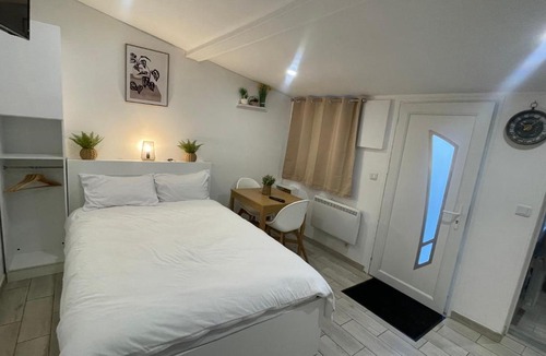 Port-Aviation Apartment | Chene Résidence Viry chatillon