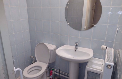 Bourbonne-les-Bains Apartment | Chez Caroline, RDC near the spa
