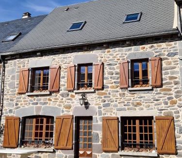 Valuejols Apartment | Chez Félicie - 2 grands gîtes