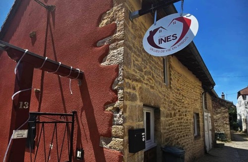 Arbois House | CHEZ INES 2 to 8 pers ARBOIS