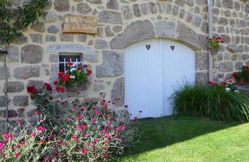 Saint-Romain House | Chez l'Toine et la Pauline