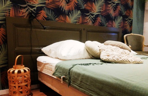 Vaulnaveys-le-Bas Bed & Breakfast | Chez Les Rés - T2 with garden in house near Uriage - Chamrousse