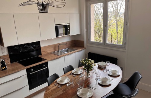 Faubourg-Raines Apartment | Chez Louisa-Maria