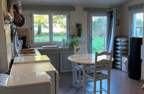 Chastellux-sur-Cure House | Chez Lulu in Chastellux