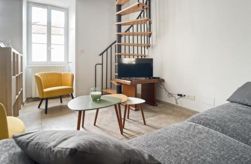 Joux-la-Ville House | Chez Lumael