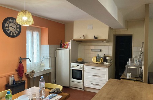 Vianges House | Chez Marie et Lucien : Entre Morvan et vignes/Between Morvan and vineyards