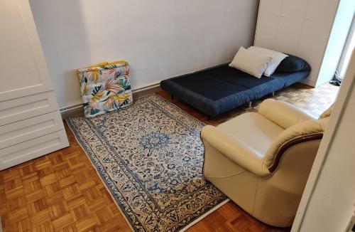 Palaiseau House | Chez Maryam and Hügo