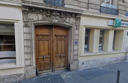 14th Arrondissement Apartment | 'Chez Pierre': Live like a Parisian!