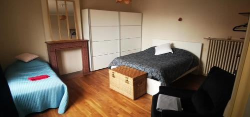 Gray-la-Ville Bed & Breakfast | Chez Sandrine - Maison de Famille