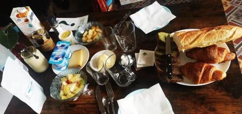 Gray-la-Ville Bed & Breakfast | Chez Sandrine - Maison de Famille