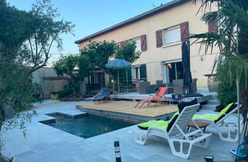 Albon House | Chez-Sixtine Chambres d'Hôtes