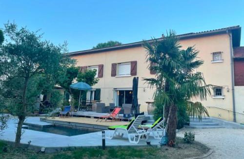 Albon House | Chez-Sixtine Chambres d'Hôtes