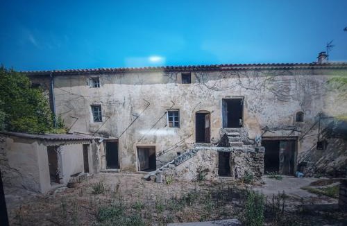 Suze-la-Rousse House | Chez Véro Gîte & Chambres d'hôtes " Le Juvaquatre "