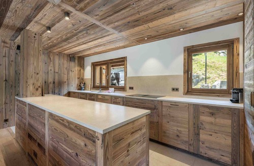 Meribel Ski Chalet | Chic chalet in Méribel with sauna and Nordic bath