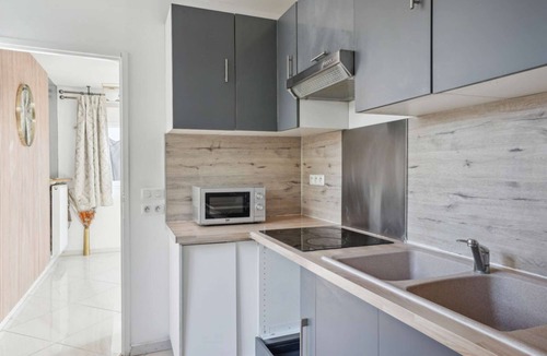 Villejust House | Chic friendly and spacious house