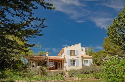 Saint-Pierre-de-Vassols House | Child-friendly villa with private pool