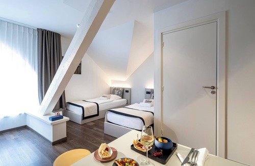 Poincare Hostel | Ciarus - Hostel