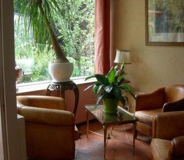 Avallon Hotel | Cit'Hotel Avallon Vauban