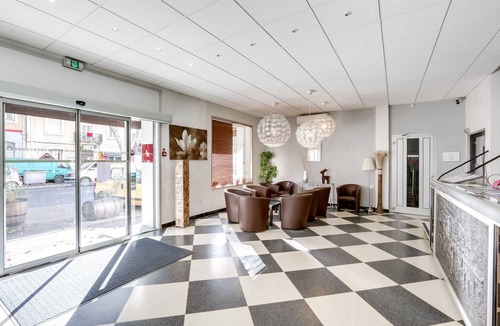 Le Bourg Hotel | Citotel Du Midi