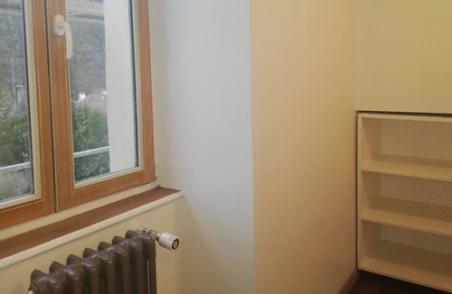 Besancon Old Town Apartment | City center apartment with garden