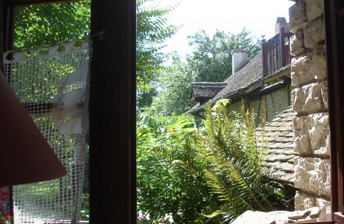 Sassenay House | Clémence - SASSENAY - Gîte