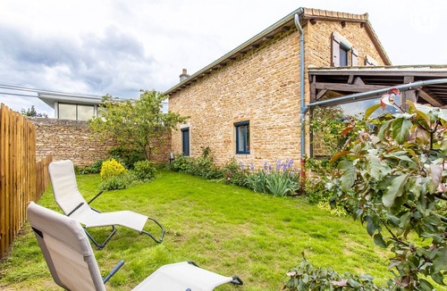 Charnay-les-Macon House | Clos de la Maison - Charnay LES Macon