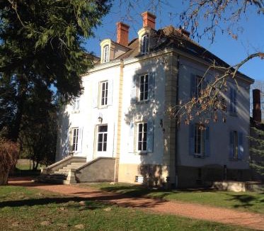 Iguerande House | CLOS MARIE