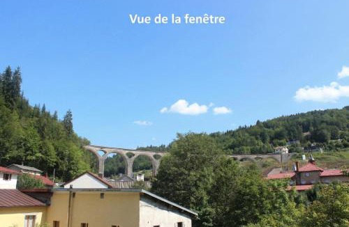 Morez Apartment | Cocon cosy en bord de rivière