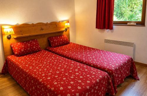 Chamrousse Apartment | Cocon lumineux au cœur des sapins - Balcon et parking