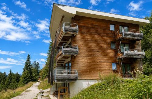 Chamrousse Apartment | Cocon lumineux au cœur des sapins - Balcon et parking