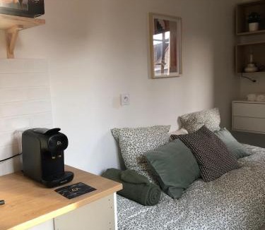 Chalon-sur-Saone Apartment | Cocon Urbain - Studio proche hôpital
