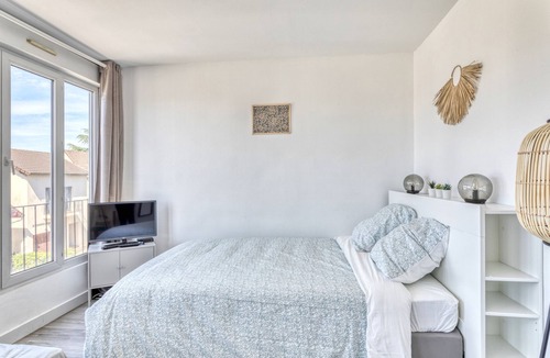 Antony Apartment | Cocoon of EMERAUDE and SAPHIRE in Antony