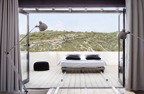 Methamis House | Cocoon room at Metafort