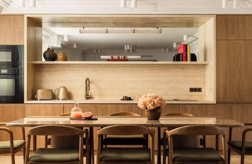 6th Arrondissement Apartment | COMBINING TIMELESS PARISIAN ELEGANCE WITH CONTEMPORARY COMFORT - RUE DE RENNES