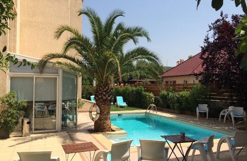 Sud Hotel | Come Create Memories w/Fun-filled Adventures at this Paradise! Outdoor Pool!