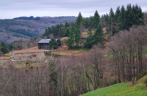Saint-Barthelemy-Grozon Ski Chalet | Comfortable forest house: 6 bedrooms + 1 dormitory 5 bathrooms in the heart of Ardèche verte