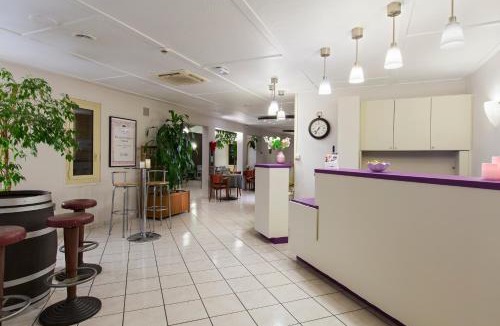 Meylan Hotel | Comfort Hotel Grenoble Meylan